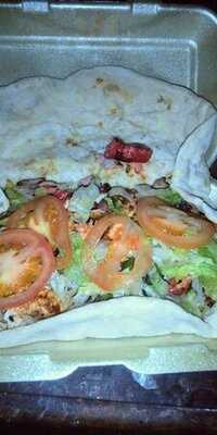 Lydia’s Italian Pizzeria & Kebab House