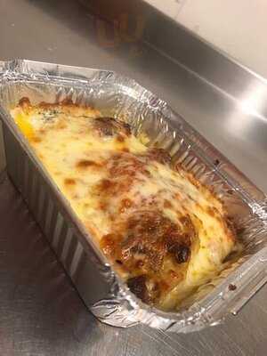 Lydia’s Italian Pizzeria & Kebab House