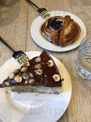 Soderberg, The Meadows - Middle Meadow Walk