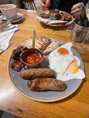 All Bar One Edinburgh Airport