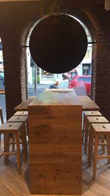 Roundsquare Coffee House