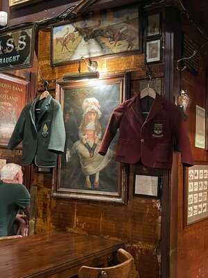 Restaurant At The Canny Man's