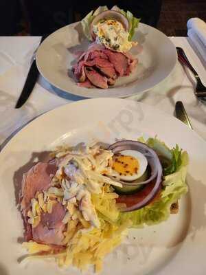 Restaurant At The Canny Man's