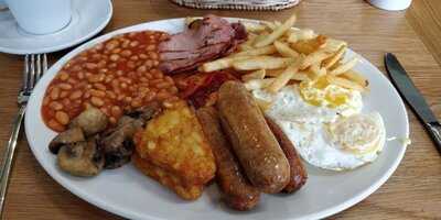 Monte Carlo Cafe Restaurant