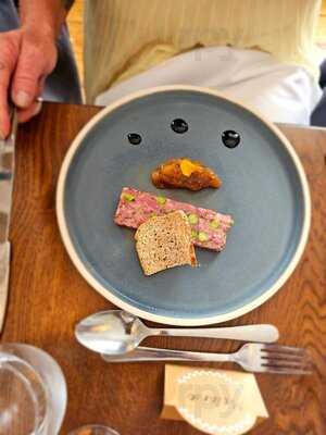 No.4 Clifton Village