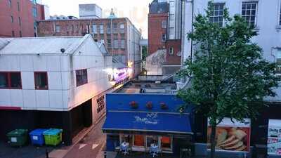 The Treehouse Dinner Theatre & Grill