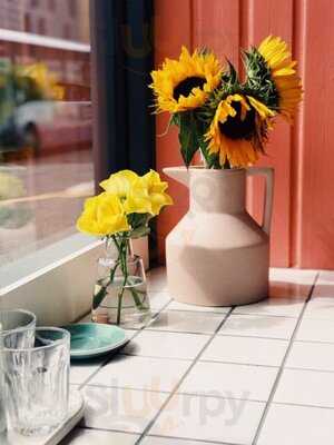 Space Speciality Coffee House