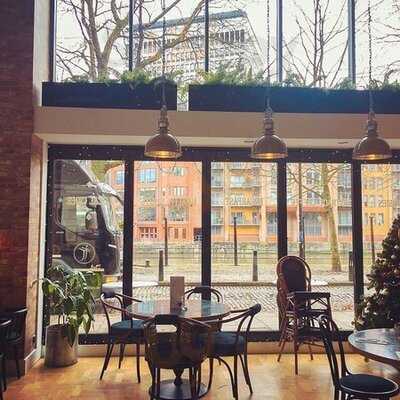 Buttermilk And Maple