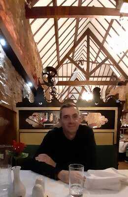 Spice Lounge At The Barrs Court Inn