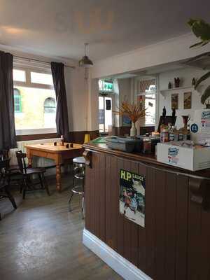 The Old Fox Diner And B&b