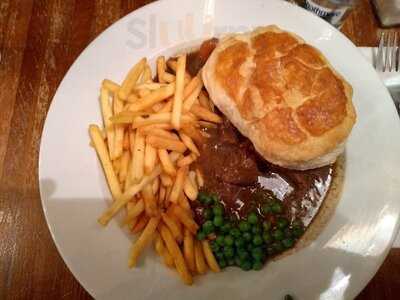 Maggie Dickson's Pub