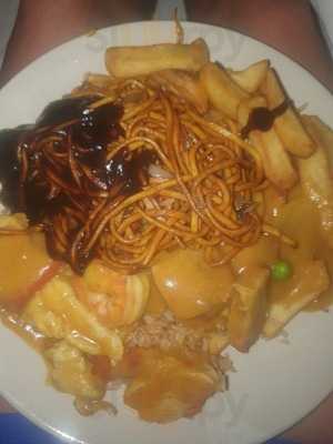 Chi Chi Asian Kitchen