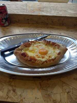 Hungry Wolf Cafe & Takeaway