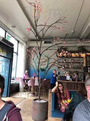 Epicures Of Hyndland