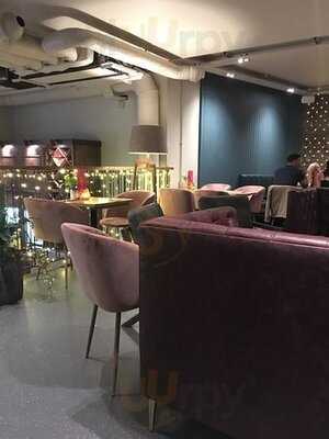 Epicures Of Hyndland