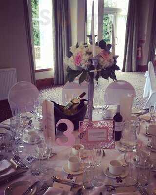 The Restaurant At Macdonald Crutherland House Hotel