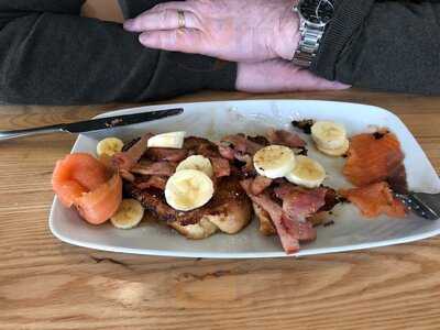 The Cafe On The Corner