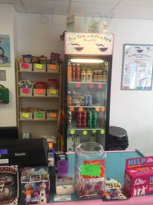 Tiny Tots And Coffee Pots