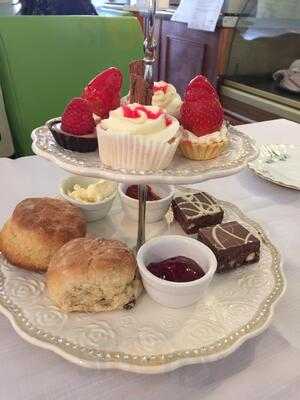 Eats By Heavenly Treats