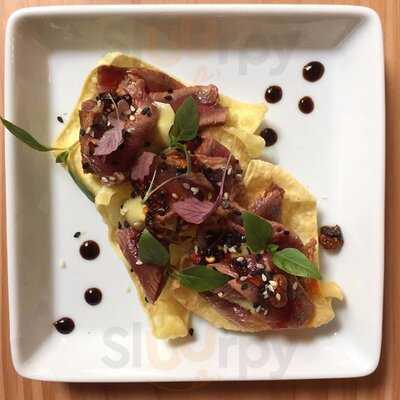 The Fat Pony Wine Bar