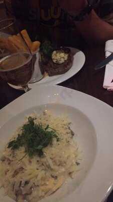 Shackleton's Bar & Brasserie