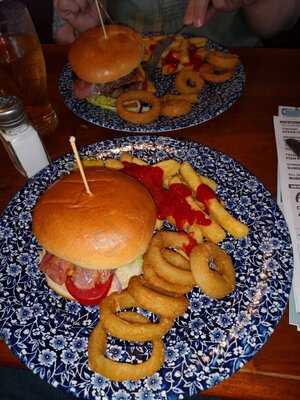 Jd Wetherspoon - The Robert Fitzharding