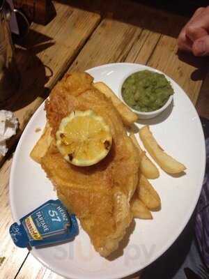 Foxy Fiddler Bar & Kitchen