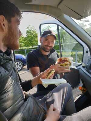 Lynne's Scrumptious Snax