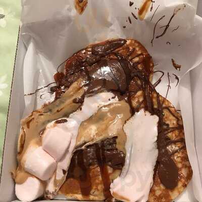 Nic's Wee Deli & Donuts