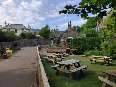 The Lodge Coffee House