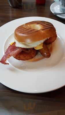 Bushwick Bar & Grill