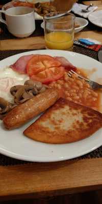 Foodfillas On The Corner