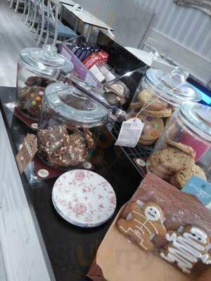 Angelina's Tea And Cake