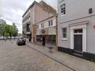 The Cafe On The Square