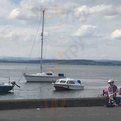 Cramond Bistro & Takeaway