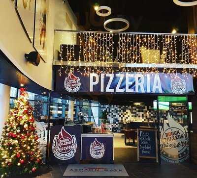 Dough Ballers Pizzeria