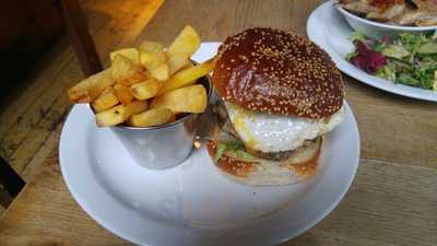 Vault Room Bar & Kitchen