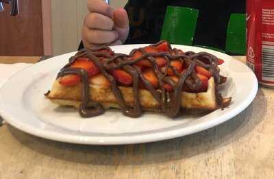 Victor Hugo Del  - The Meadows