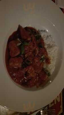 Barrel House Bar And Grill