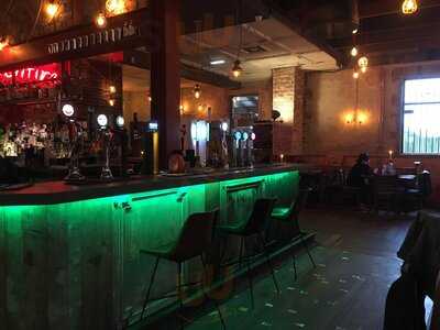 Barrel House Bar And Grill