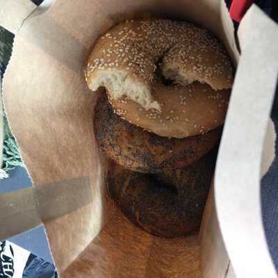 Bross Bagels