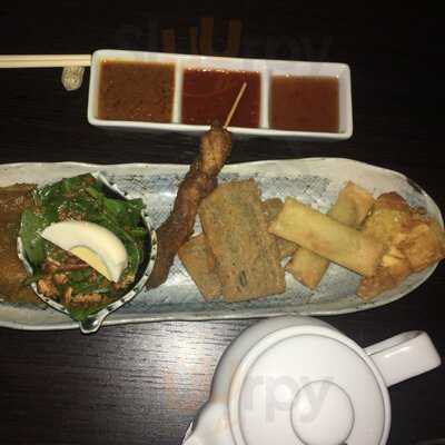 Banana Leaf (cambridge Street) - Malaysia Chinese Cuisine