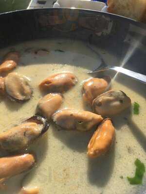 Al Mare Italian Cafe