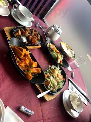 Laura's Chinese Restaurant