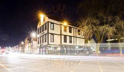 Stag And Hounds Public House