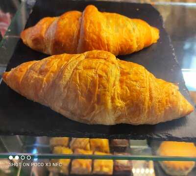 Cafe Milano - Photo 8