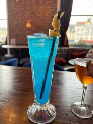 Hemingway's Edinburgh