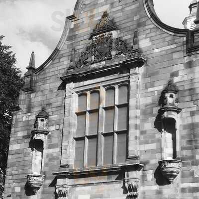 Macmillan @ The Pearce Cafe