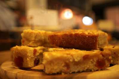 The Folk House Cafe And Bar