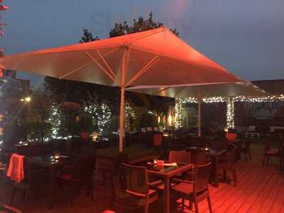 The Urban Roof Terrace